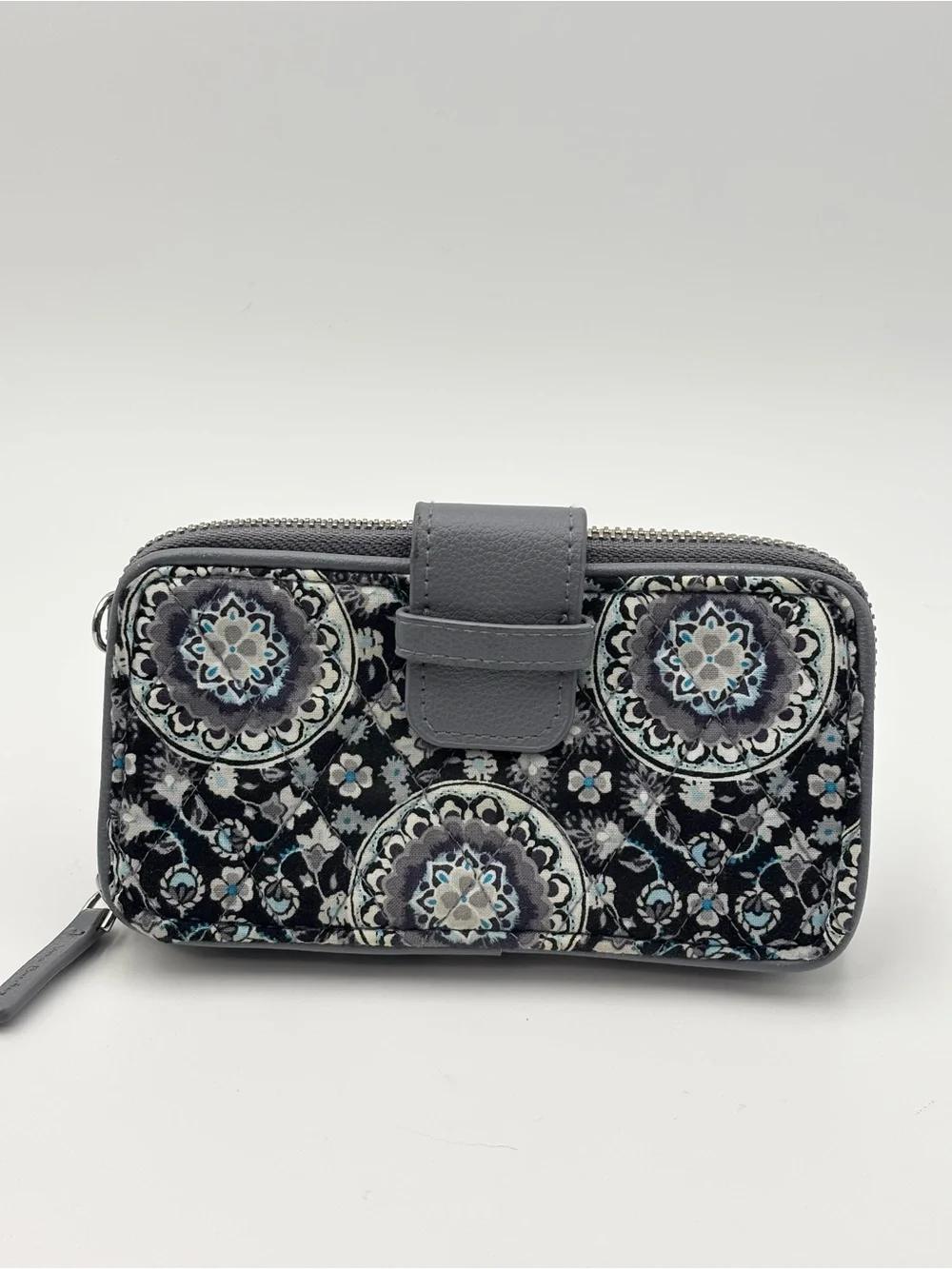 Vera Bradley Gray Floral Medallion Zip Wallet - Picture 1 of 10